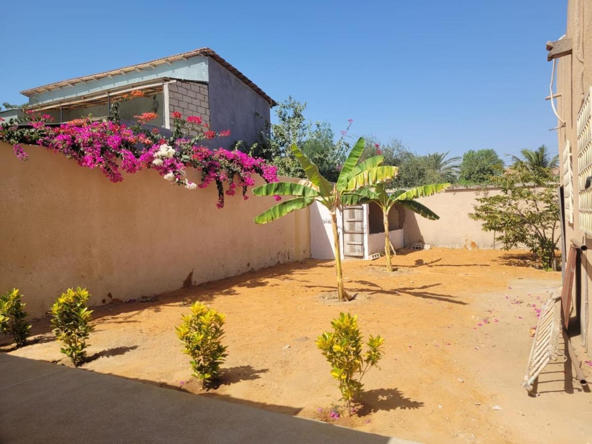 Auberge Keur Ely Ouoran Экстерьер фото