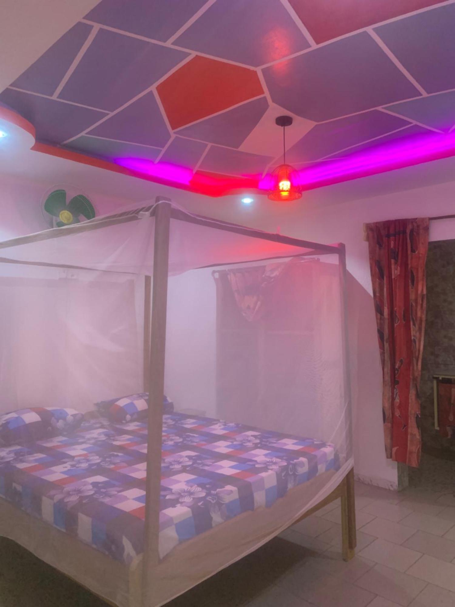 Auberge Keur Ely Ouoran Экстерьер фото